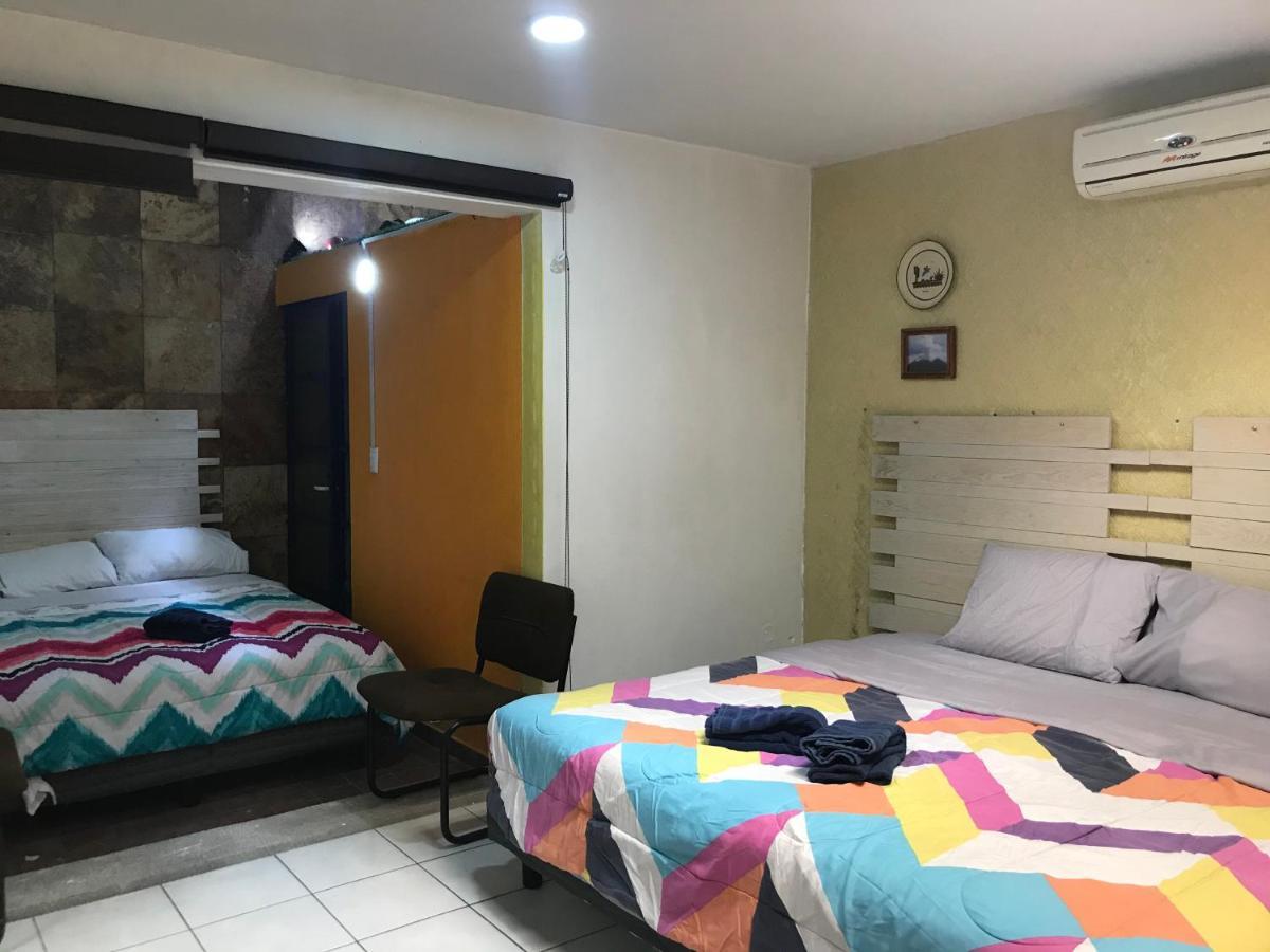 فندق Casa D Miros Familias , Grupos Y Empresas Max 20 P غوادالاجارا المظهر الخارجي الصورة