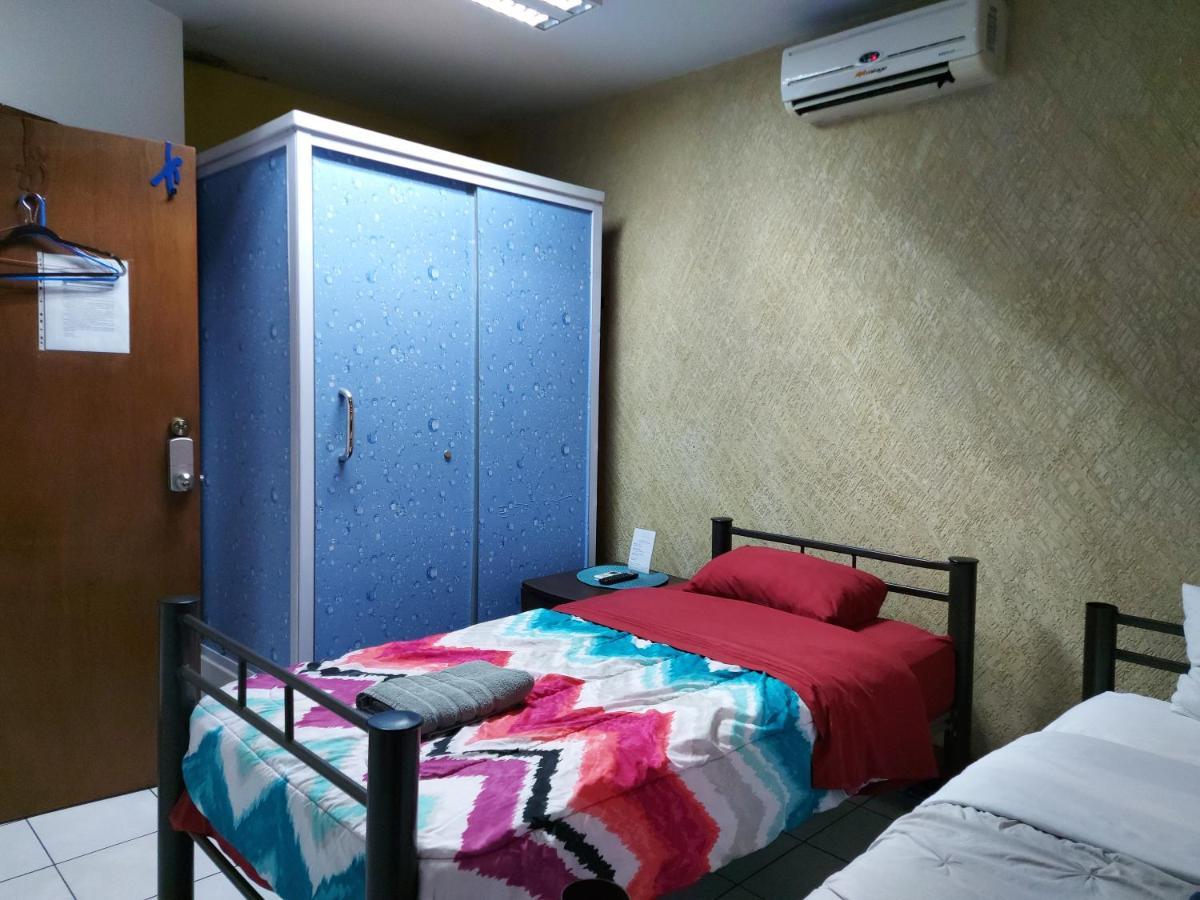 فندق Casa D Miros Familias , Grupos Y Empresas Max 20 P غوادالاجارا الغرفة الصورة